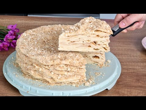 Видео: МАЛО КТО ЗНАЕТ ЭТОТ СПОСОБ! НАПОЛЕОН На ВОДЕ! Самые Хрустящие Коржи! ЛУЧШИЙ Рецепт!