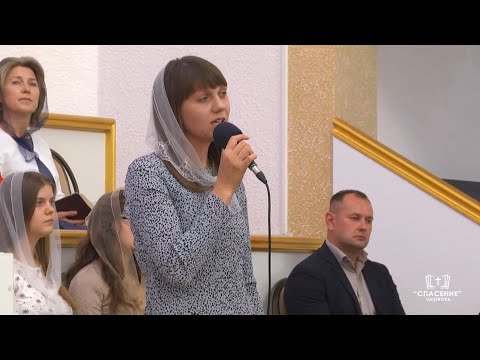 Видео: На коленях бессильный становится сильным / Авторское стихотворение