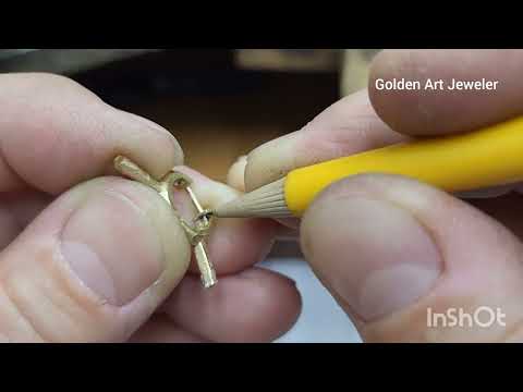 Видео: Серьги Колачики  Штивтовка, запил-подгонка гвоздика замка.