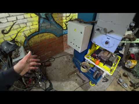 Видео: Вертикально-сверлильный станок 2Н135  продолжаем ремонт 4 часть .