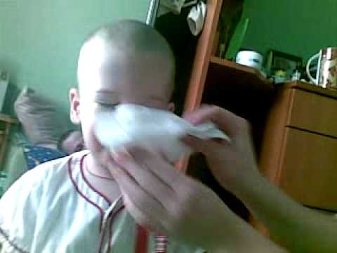 Видео: Арсен чихает