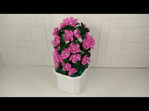 Видео: Цветы из бисера. 2 часть. Барвинок из бисера и рубки. Мастер класс. Пошаговый МК для начинающих.