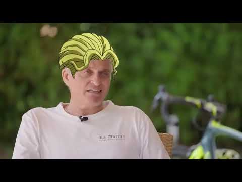 Видео: Кира Йошикаге дает эксклюзив