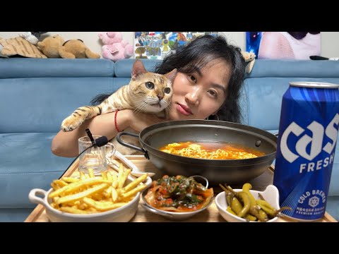 Видео: ВАШ ЛЮБИМЫЙ 🍜 РАМЕН &ПИВО 🍻/ОТВЕТ ХЕЙТЕРАМ 🐥🙉🐒