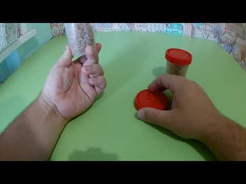 Видео: Как хранить опарыша! 1год