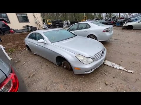 Видео: АМЕРИКАНСКАЯ РАЗБОРКА АВТО ЗАПЧАСТЕЙ , ВСЕ КАК ЕСТЬ ОТ ПЕРВОГО ЛИЦА 🇺🇸‼️