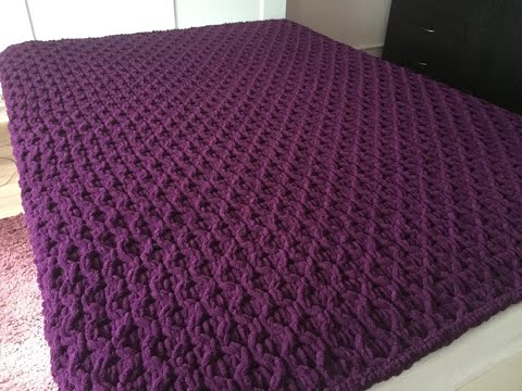 Видео: Плед 19, из пряжи Ализе пуффи