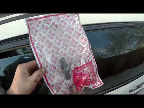 Видео: Замена электронагревателя Лунфей на пассат B -3.