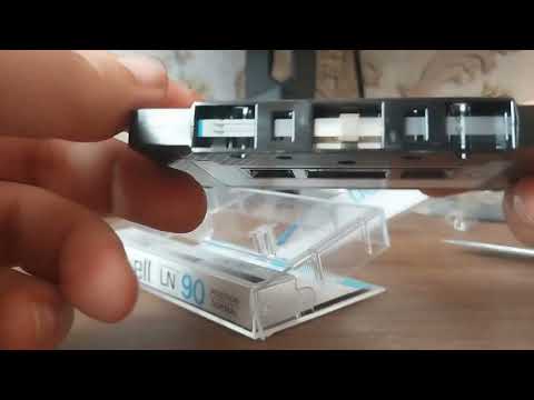 Видео: Вскрываю кассету MAXELL LN 90