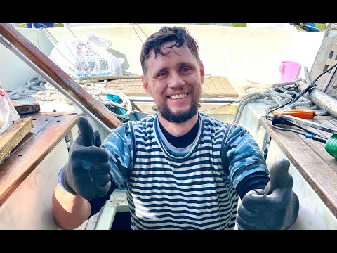 Видео: Ремонт яхты. Пилим вал, на котором сидим. Видеодневник экспедиции. День 12, 13, 14