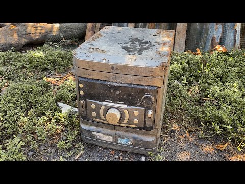 Видео: Реставрация старого LG Stereo Radio Cassette CD 3 Disc Player