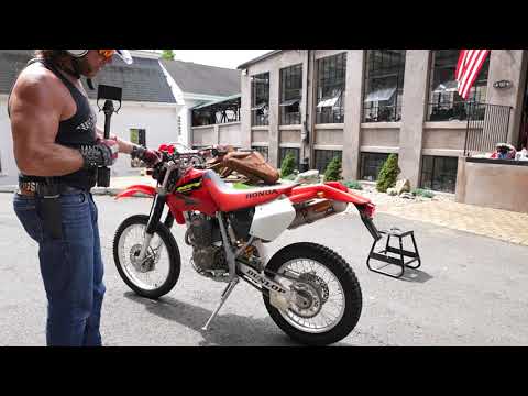 Видео: Хонда XR400 2003 года