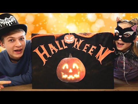 Видео: Хэллоуин БОКС 🎃 Тима VS Эмма 🎁 СЛАДОСТИ или ГАДОСТИ?