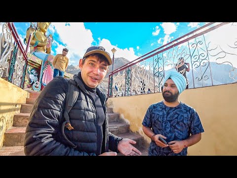 Видео: Индия. Выгнали из монастыря. Бешеный верблюд в Гималайской пустыне #53