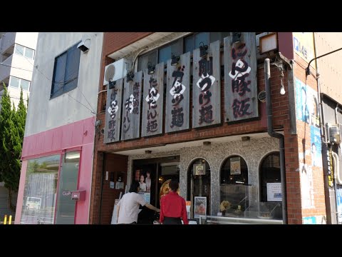 Видео: Невероятно! Огромная Свинина в Кисло-Сладком Соусе и Рис с 30 Зубчиками Чеснока! Топ Ресторан