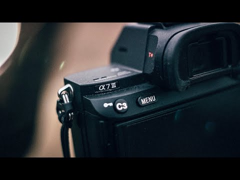 Видео: Sony A7III в 2020 году! Все плохо? Стоит ли брать?