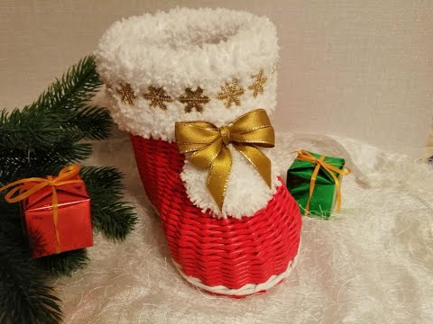 Видео: Новогодний башмак из бумажной лозы.