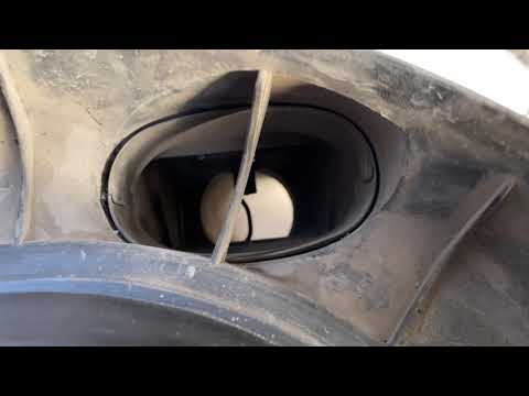 Видео: Ауди 80 Б2 карбюратор Питбург 2Е (Pitburg 2E)