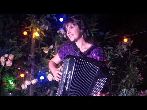 Видео: Ах ночь голубая ночь - Народные Песни Русская Музыка - Russian Folk Music That Will Make You Thrill