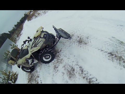 Видео: Уборка снега квадроциклом Baltmotors Jumbo 700