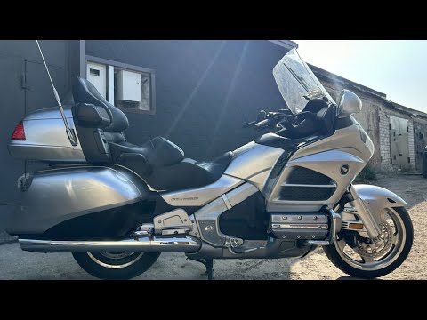 Видео: Обзор Мотоцикла Honda Goldwing 1800 2015 год /преимущества, характеристики