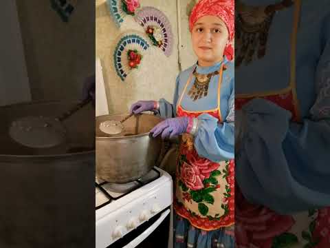 Видео: Приготовление красного творога в домашних условиях.