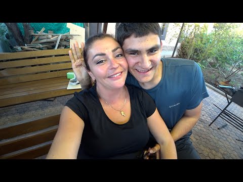 Видео: ПРИЕХАЛИ РОДИТЕЛИ АНДРЕЯ. ГОТОВИМ ШОРПУ НА КОСТРЕ. ПОЕХАЛА НА МАНИКЮР. СБОРЫ В ДОРОГУ.