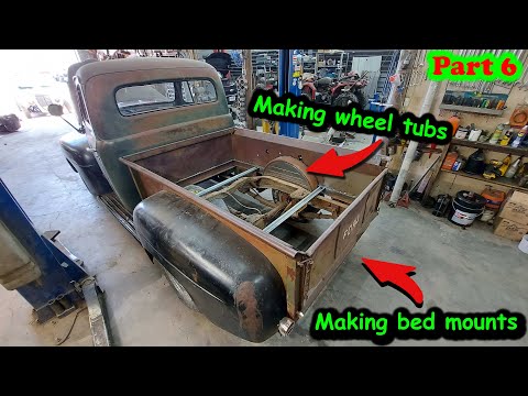 Видео: Установка кузова, задней двери и задних фонарей на Ford F1 51 года выпуска. Часть 6.