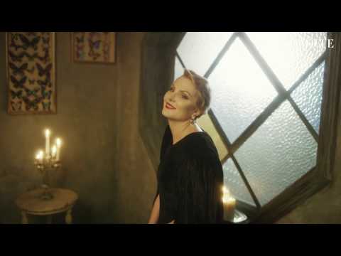 Видео: Рената Литвинова отвечает на 33 вопроса VOGUE (2018)