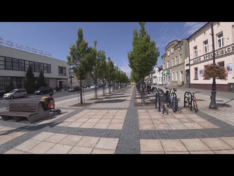 Видео: Как выглядит маленький городок в Польше Обзор города на велосипеде!!!