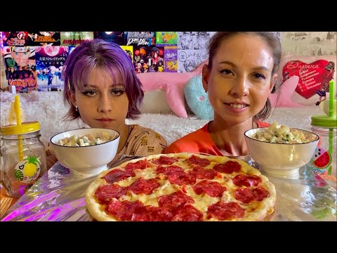 Видео: МУКБАНГ🍕ПИЦЦА ДОМАШНЯЯ/🥙САЛАТ С ВЕТЧИНОЙ И🍍АНАНАСАМИ/Бегу соревнования/MUKBANG HOMEMADE PIZZA