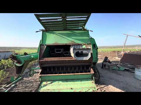 Видео: Ремонт комбайна ДОН-1500-Б.Сняли подбарабанье ,грохот,решета.12.04.2024.