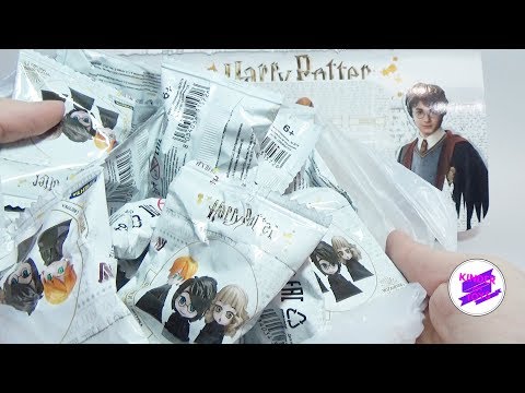 Видео: Мега распаковка пакетиков Гарри Поттер!! Ищем золотого Гарри )