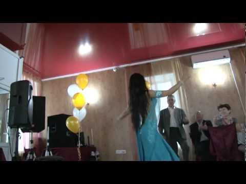 Видео: Восточный танец (Султана. Екатеринбург)