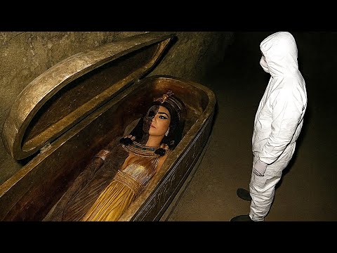 Видео: 4000-летний водостойкий макияж Клеопатры - ученые не могут в это поверить!