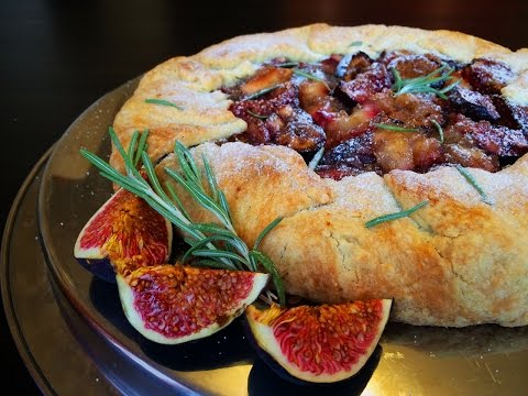 Видео: ПИРОГ С ИНЖИРОМ. Очень ВКУСНЫЙ! и ПРЯНЫЙ открытый пирог с инжиром, яблоками, сливами и РОЗМАРИНОМ