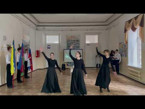 Видео: Танец "Месяц Май"