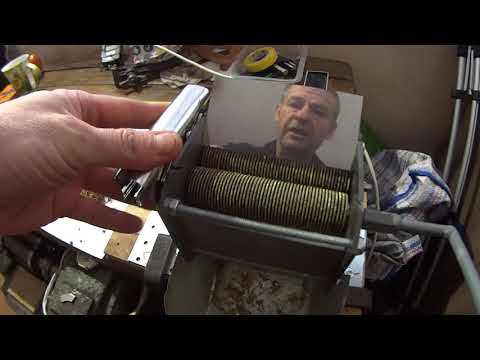 Видео: Сравним табакорезки.