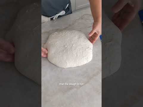 Видео: Обработка теста с высокой гидратацией