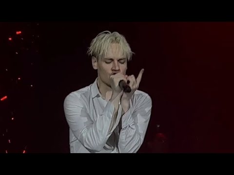 Видео: SHAMAN удивил зрителей в Архангельске! Такие танцы мы еще не видели!😱😍