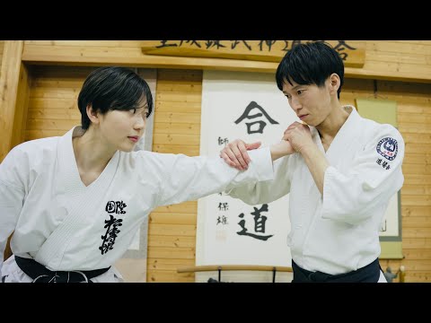 Видео: Что делать каратистке против техники айкидо?