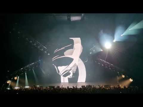 Видео: oxxxymiron - сага об орлах и канарейках [прага 17.03.23]