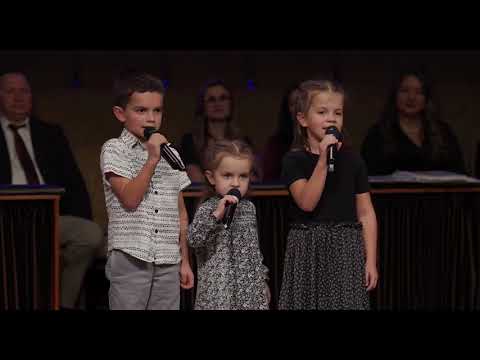 Видео: TYSHCHUK FAMILY - не завжди буде шумно у нашій хаті ( пісня для батьків)