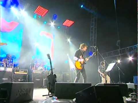 Видео: Мумий Тролль - С Новым Годом, Крошка! (live fuzz 2007)