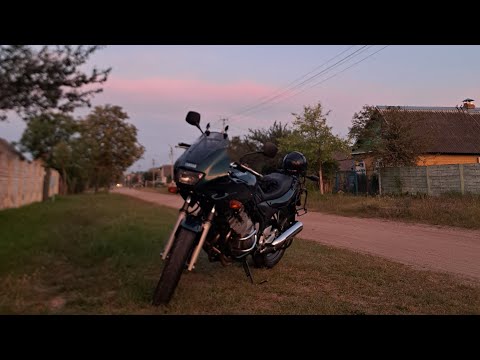Видео: ОБЗОР ЛУЧШЕГО МОТОЦИКЛА ДЛЯ НАЧИНАЮЩИХ. YAMAHA DIVERSION 600S