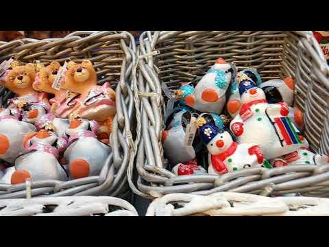 Видео: Ёлочные игрушки в ГУМе. Москва.25.11.21 г. #Ёлочныеигрушки #Новыйгод
