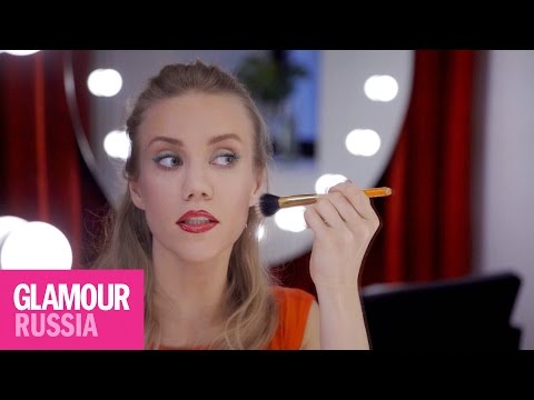 Видео: Мастер-класс от Елены Крыгиной: цветные стрелки и объемные губы