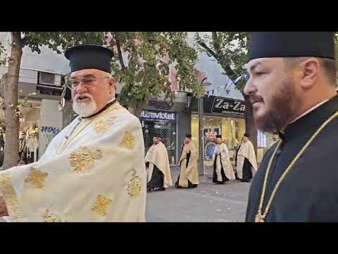 Видео: Още от шествието, посрещнало реликва в Бургас