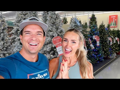 Видео: ПОКУПАЮ СЕМЕЙНУЮ РОЖДЕСТВЕНСКУЮ ЁЛКУ! ПЕРВОЕ СЕМЕЙНОЕ РОЖДЕСТВО В НОВОЙ КВАРТИРЕ!