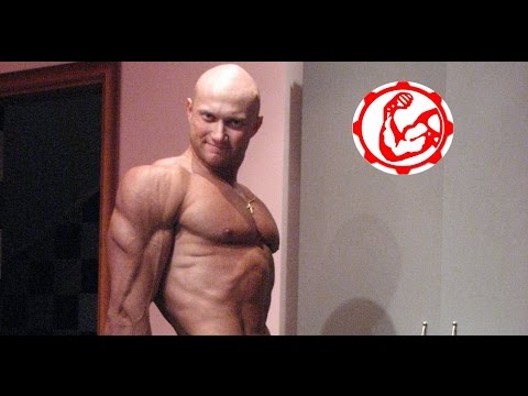 Видео: Жим штанги лежа узким хватом для трицепса. Как правильно делать жим узким хватом. Как накачать